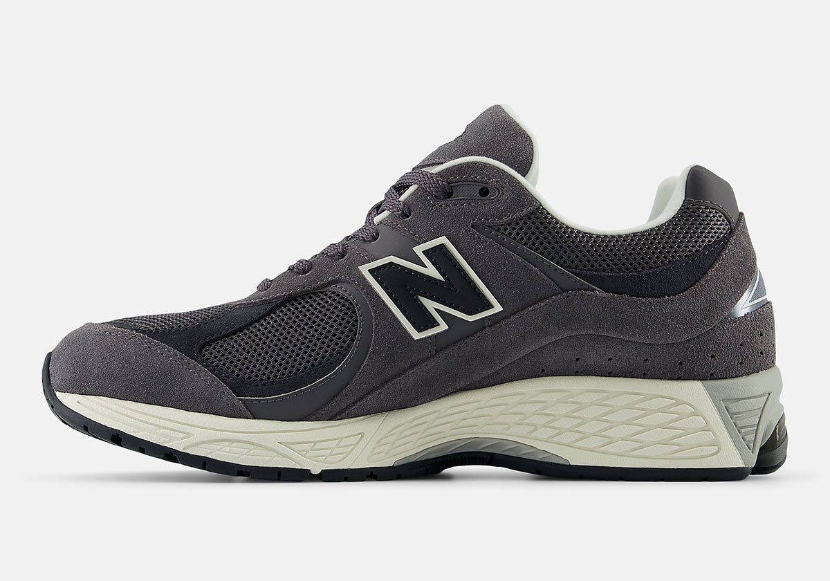 New Balance 2002r Grey Suede M2002rfl 4