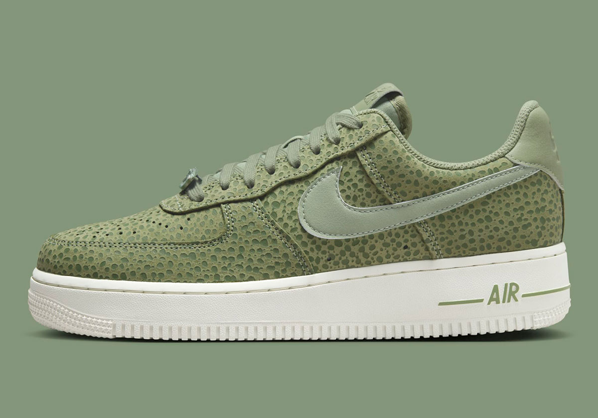 Nike Air Force 1 Low Womens Safari Oil Green Fv6519 200 3 F04dd0