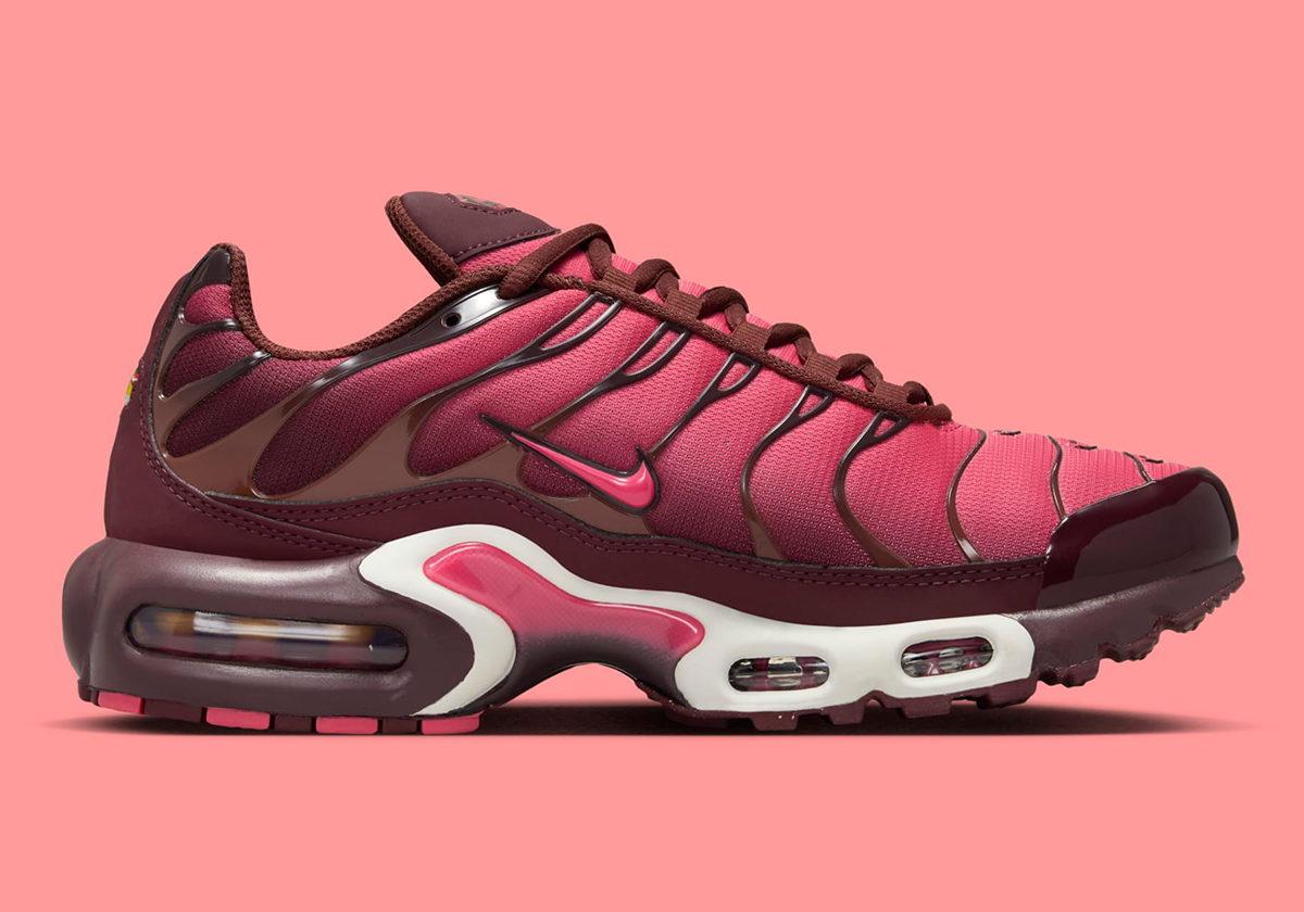 Nike Air Max Plus Burgundy Crush Aster Pink Sail Hq4048 600 6