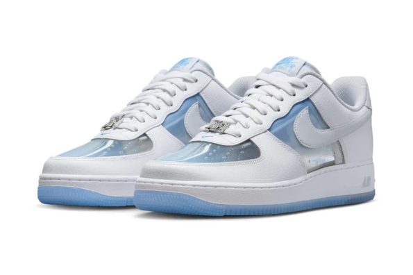 https%3A%2F%2Fhypebeast.com%2Fimage%2F2025%2F06%2F18%2Fnike-air-force-1-invisible-woman-2-0-ib5724-100-release-info-000.jpg