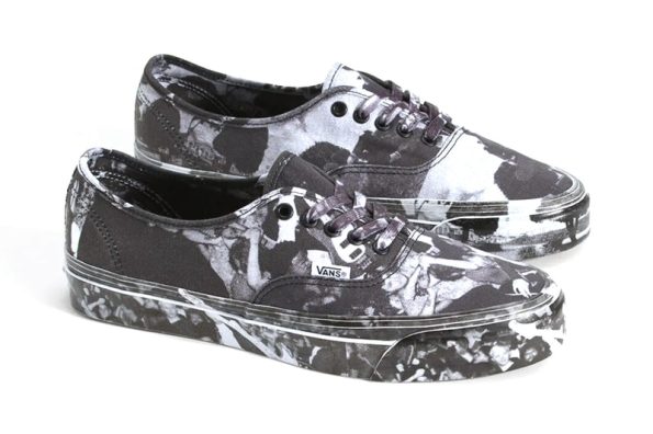 https%3A%2F%2Fhypebeast.com%2Fimage%2F2025%2F09%2F16%2Fotw-by-vans-atiba-jefferson-authentic-44-vn000eeugc7-release-info-000.jpg