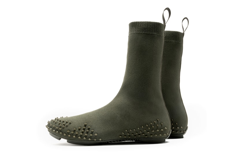 https%3A%2F%2Fhypebeast.com%2Fimage%2F2025%2F09%2F23%2Flouis-gabriel-nouchi-puma-sleek-mostro-sock-release-date-info-0.jpg