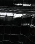 4400373.jpg