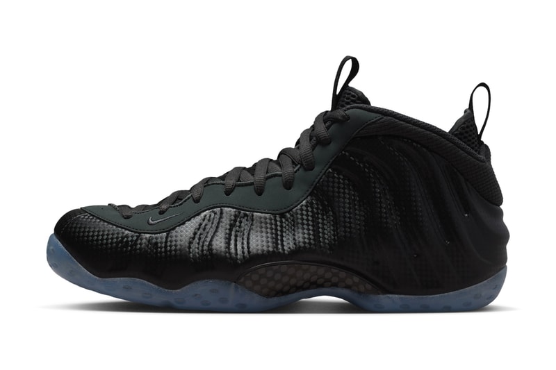 https%3A%2F%2Fhypebeast.com%2Fimage%2F2025%2F02%2F28%2Fnike-air-foamposite-one-carbon-fiber-hf2902-002-release-00.jpg