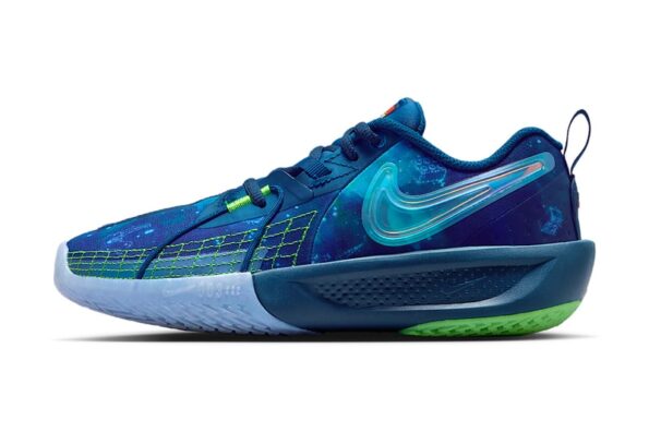 https%3A%2F%2Fhypebeast.com%2Fimage%2F2025%2F10%2F03%2Flego-nike-gt-cut-3-dunk-low-galaxy-release-date-0.jpg