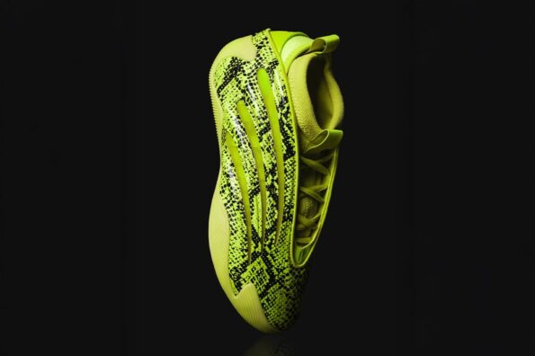 https%3A%2F%2Fhypebeast.com%2Fimage%2F2025%2F10%2F15%2Fadidas-harden-vol-9-snakeskin-JR8289-release-info-000.jpg