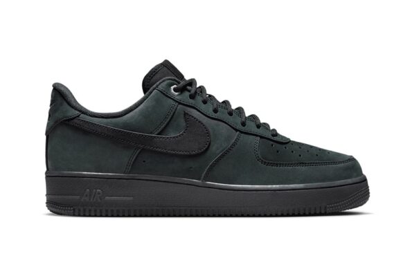 https%3A%2F%2Fhypebeast.com%2Fimage%2F2025%2F10%2F21%2Fnike-air-force-1-low-black-nubuck-CJ9179-001-release-info-000.jpg