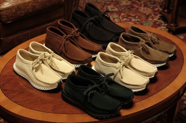 https%3A%2F%2Fhypebeast.com%2Fimage%2F2025%2F10%2F24%2F8th-street-wallabee-ronnie-fieg-adidas-clarks-4d-release-0.jpg