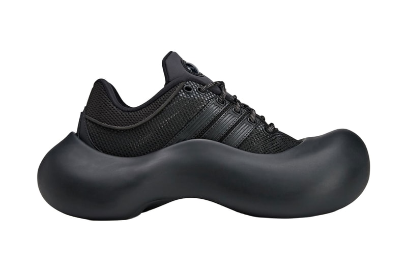 https%3A%2F%2Fhypebeast.com%2Fimage%2F2025%2F11%2F09%2Favavav-adidas-holiday-2025-collection-moonrubber-megaride-core-black-grey-one-jr4371-hq4998-superstar-vacuum-supplier-color-jr9458-jr4280-release-info-000.jpg