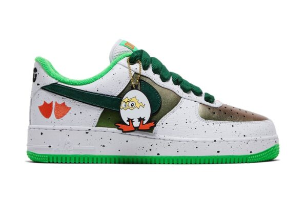 https%3A%2F%2Fhypebeast.com%2Fimage%2F2025%2F11%2F13%2Fducks-of-a-feather-nike-air-force-1-low-egg-release-date-0.jpg