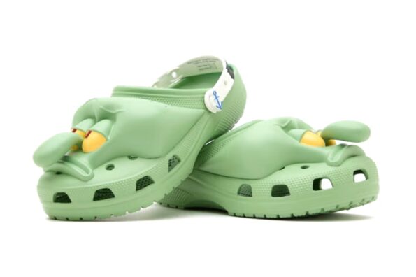 https%3A%2F%2Fhypebeast.com%2Fimage%2F2025%2F12%2F01%2FftSpongeBob-SquarePants-Crocs-Classic-Clog-Squidward-212350-90H-Release-Info.jpg