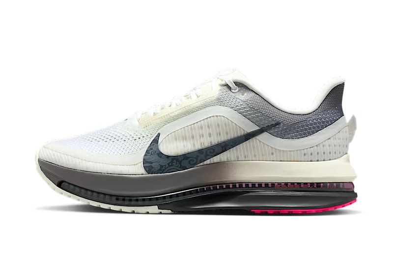 https%3A%2F%2Fhypebeast.com%2Fimage%2F2025%2F12%2F25%2Fnike-pegasus-premium-year-of-the-horse-IQ1130-001-release-info-000.jpg