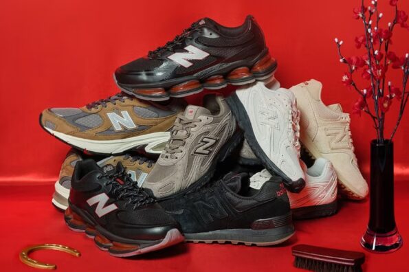 https%3A%2F%2Fhypebeast.com%2Fimage%2F2025%2F12%2F29%2Fbest-sneaker-releases-december-2025-week-5-nike-new-balance-0.jpg