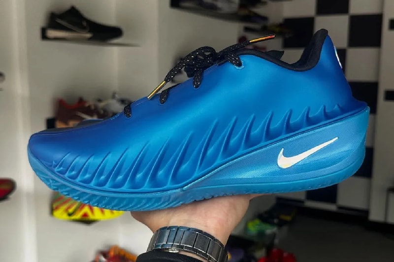 https%3A%2F%2Fhypebeast.com%2Fimage%2F2025%2F12%2F31%2Fnike-gt-cut-4-metallic-blue-hv9921-400-release-info-000.jpg