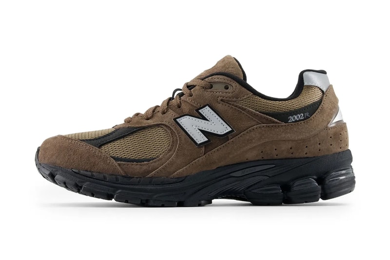 https%3A%2F%2Fhypebeast.com%2Fimage%2F2026%2F01%2F01%2Fnew-balance-2002r-brown-black-silver-u2002rab-release-info-000.jpg