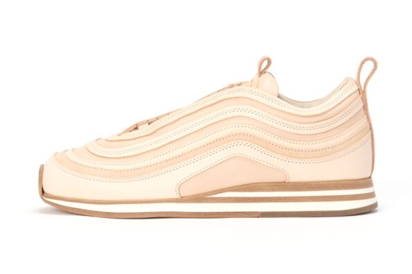 https%3A%2F%2Fhypebeast.com%2Fimage%2F2026%2F01%2F02%2Fhender-scheme-manual-industrial-products-34-release-date-0.jpg