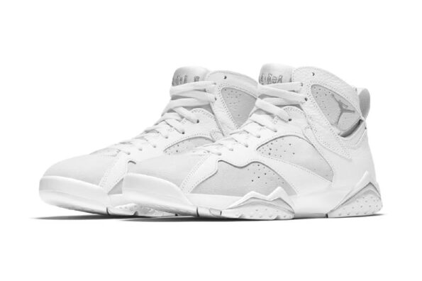 https%3A%2F%2Fhypebeast.com%2Fimage%2F2026%2F01%2F07%2Fair-jordan-7-officially-returns-with-two-colorway-000.jpg