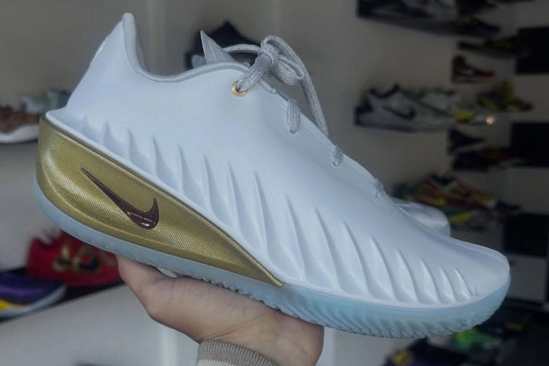 https%3A%2F%2Fhypebeast.com%2Fimage%2F2026%2F01%2F10%2Fnike-gt-cut-4-year-of-the-horse-IB6730-100-release-info-000.jpg
