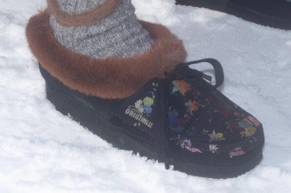https%3A%2F%2Fhypebeast.com%2Fimage%2F2026%2F01%2F12%2FDIRDDY-Clarks-Originals-Wallabee-grandma-core-Release-Info-0.jpg