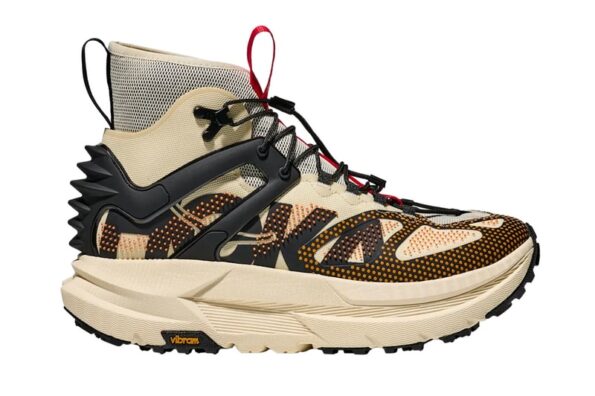 https%3A%2F%2Fhypebeast.com%2Fimage%2F2026%2F01%2F12%2Fhoka-mafate-x-hike-vintage-yellow-black1174230-vwb-release-info-0.jpg