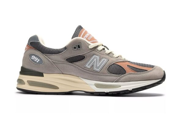 https%3A%2F%2Fhypebeast.com%2Fimage%2F2026%2F01%2F12%2Fnew-balance-991v2-elephant-grey-salmon-u991gc2-release-info-000.jpg