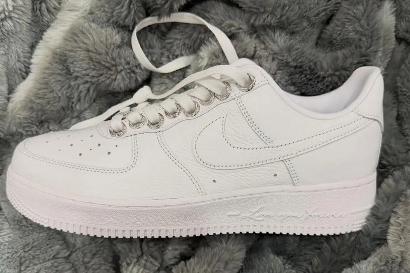 https%3A%2F%2Fhypebeast.com%2Fimage%2F2026%2F01%2F13%2Fchrome-hearts-nocta-nike-air-force-1-low-certified-lover-boy-first-look-leaks-000.jpg
