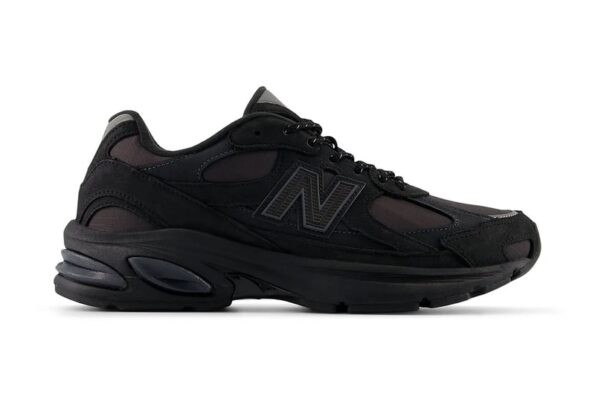 https%3A%2F%2Fhypebeast.com%2Fimage%2F2026%2F01%2F14%2Fnew-balance-2010-faded-black-u20109uz-official-images-000.jpg
