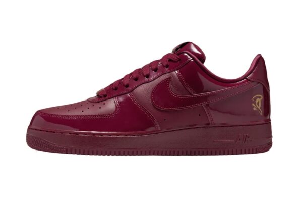 https%3A%2F%2Fhypebeast.com%2Fimage%2F2026%2F02%2F03%2Fcentral-cee-syna-world-nike-air-force-1-low-dark-beetroot-metallic-gold-red-oxide-io9970-638-official-images-000.jpg