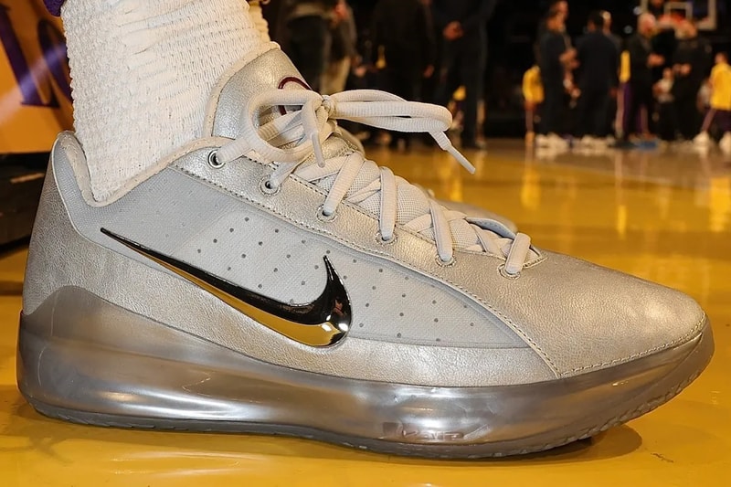 https%3A%2F%2Fhypebeast.com%2Fimage%2F2026%2F02%2F09%2Fnike-lebron-nxxt-gen-future-juju-watkins-collaboration-release-info-000.jpg