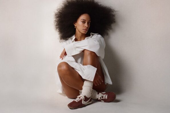 https%3A%2F%2Fhypebeast.com%2Fimage%2F2026%2F03%2F09%2Fnike-jacquemus-moon-shoe-solange-knowles-campaign-relese-info-000.jpg