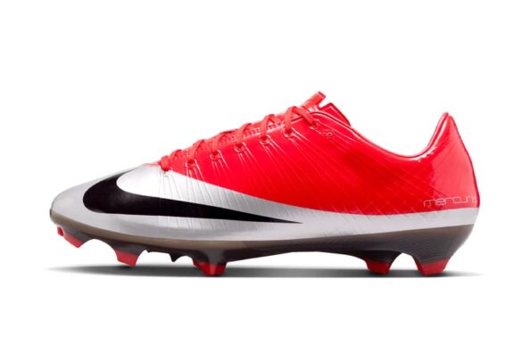 https%3A%2F%2Fhypebeast.com%2Fimage%2F2026%2F04%2F02%2Fcristiano-ronaldo-nike-mercurial-superfly-1-max-orange-IQ2995-801-release-info-000.jpg