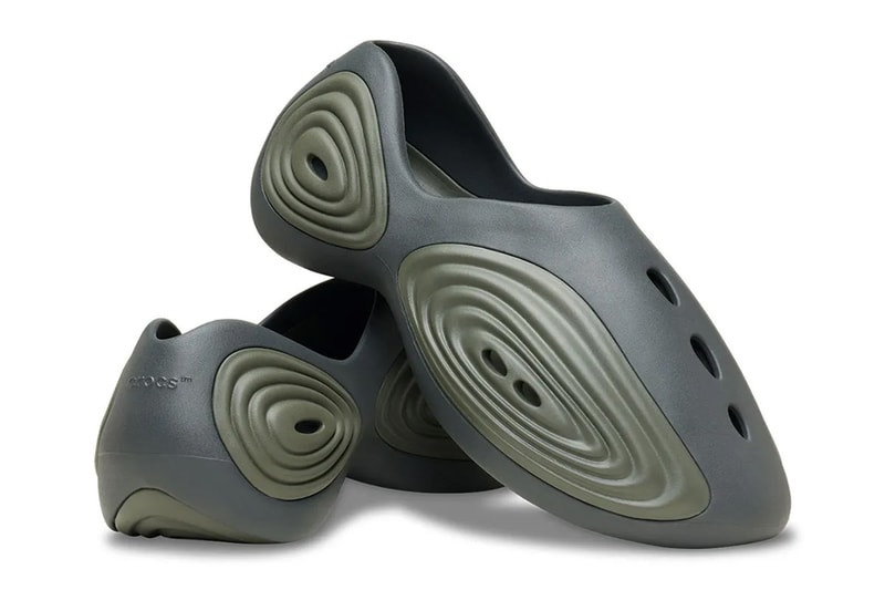 https%3A%2F%2Fhypebeast.com%2Fimage%2F2026%2F04%2F27%2FCrocs-Ripple-graphite-dusty-olive-214154-1g0-Official-Images-0.jpg