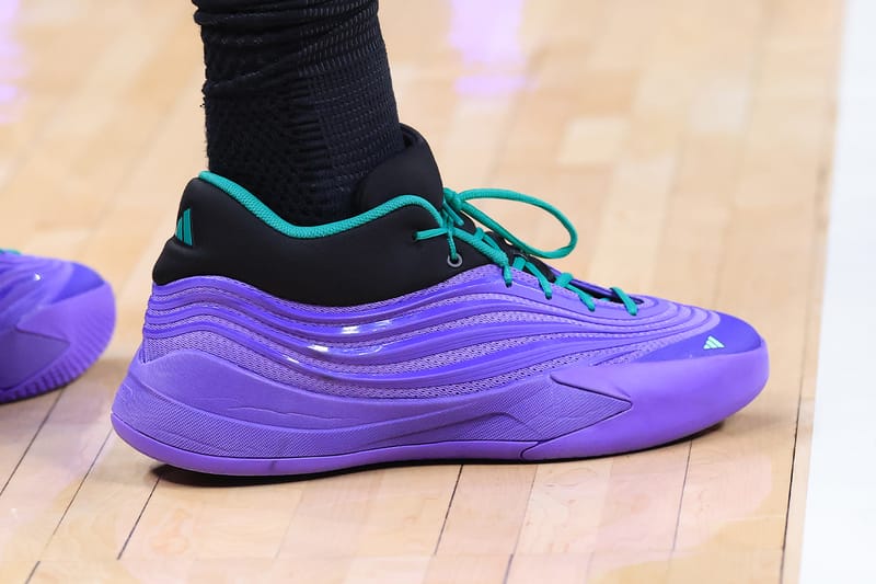NBA and WNBA Signature Shoe List 2026 Aaron Gordon 361 AG 6 A’ja Wilson Nike A’Two Andrew Wiggins Peak AW4 Angel Reese Reebok Angel Reese 1 Anthony Edwards adidas Anthony Edwards 2 Austin Reaves Rigorer AR3 Breanna Stewart PUMA Stewie 5 Damian Lillard adidas Dame X De’Aaron Fox Under Armour Curry Fox 2 Devin Booker Nike BOOK 2 Donovan Mitchell adidas D.O.N. Issue #7 Giannis Antetokounmpo Nike Zoom Freak 8 Ja Morant Nike Ja 3 Jacy Sheldon Holo JS:01 James Harden adidas Harden Vol. 10 Jaylen Brown 741 Performance Rover Jayson Tatum Jordan Tatum 4 Jimmy Butler Li-Ning JB4 Joel Embiid Skechers SKX JE1 JuJu Watkins Nike LeBron NXXT Gen by JuJu Kawhi Leonard New Balance KAWHI V Kevin Durant Nike KD19 Klay Thompson ANTA KT 11 Kyrie Irving ANTA KAI 3 LaMelo Ball PUMA MB.05 LeBron James Nike LeBron 23 Luka Dončić Jordan Luka 5 Nikola Jokić 361 Joker 2 Sabrina Ionescu Nike Sabrina 4 Scoot Henderson PUMA Scoot Zeros III Shai Gilgeous-Alexander Converse SHAI 001 Lux Stephen Curry Under Armour Curry 13 Tyrese Haliburton PUMA Hali 1