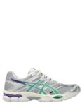 ASICS Gel-Cumulus 16 sneakers