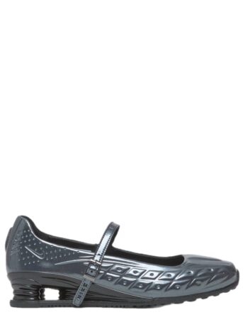 NIKE x NAKED Copenhagen WMNS Shox Z Calistra Sneaker in Black